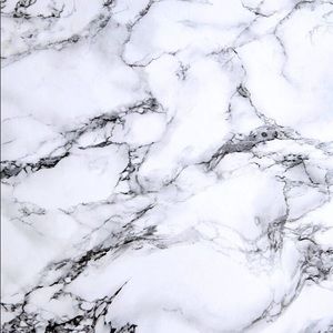 Meet your Posher, Valentina